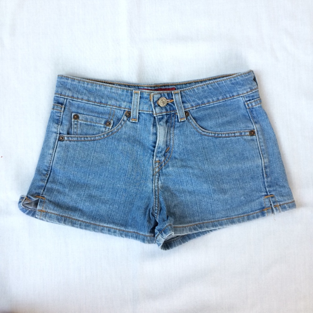 Levi’s Superlow Stretch Jean Shorts